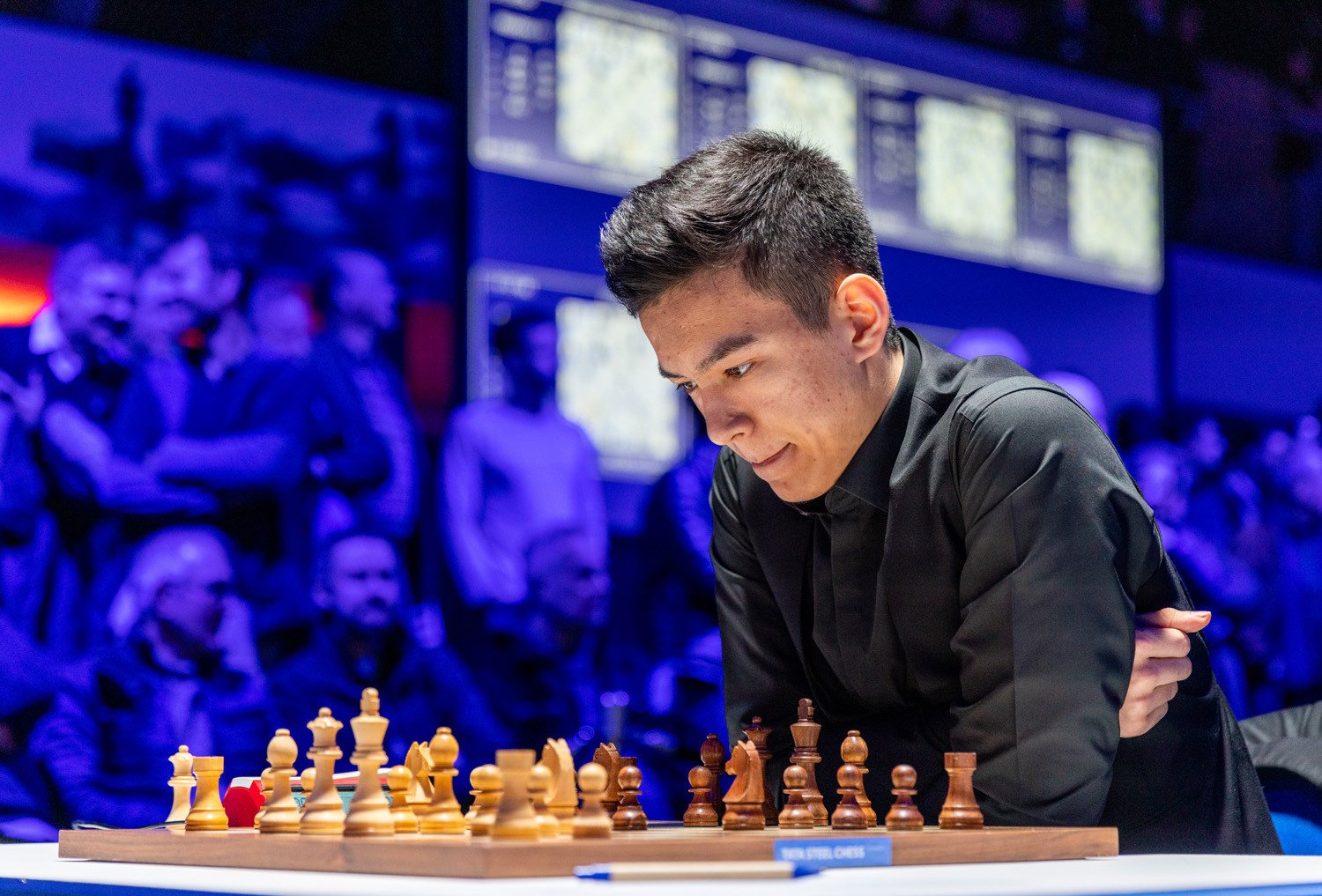 Magnus loses 2 classical Chess games in a row at the Tata Steel Tourna